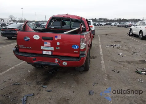 2011 Toyota Tacoma Base V6 z USA, uszkodzony, nr VIN 3TMLU4EN1BM072452